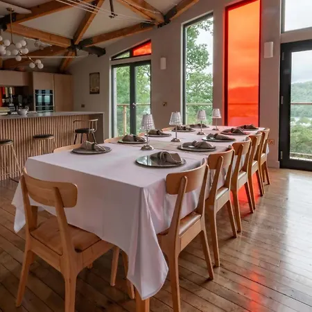 Crescent House Bowness-on-Windermere